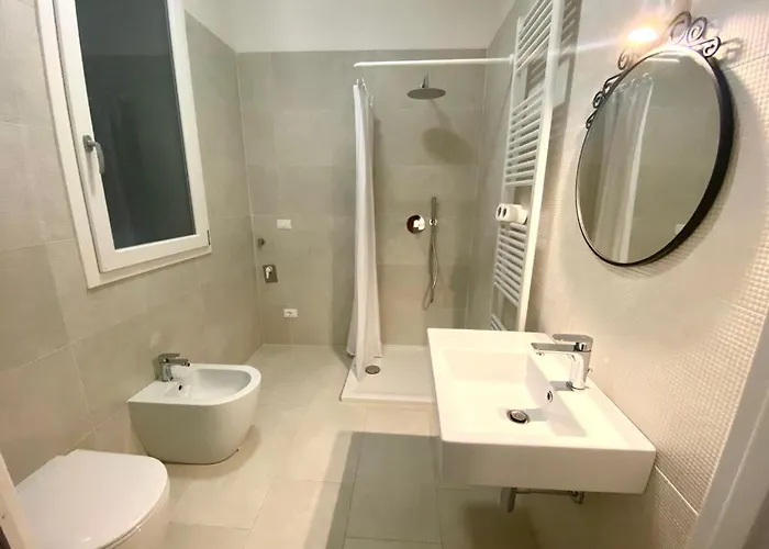 Galliera62 R&a * בולוניה